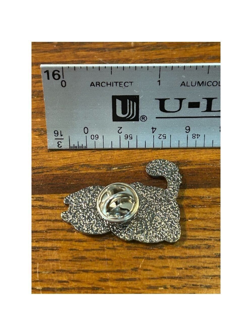 Breaking Cats
Puck PJ
Enamel Pin - Picture 3 of 3